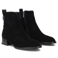 Skórzane botki na obcasie Filippo DBT8182/26 BK czarne