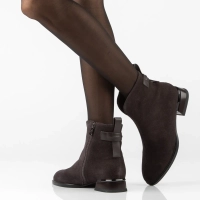 Leather heeled ankle boots Filippo DBT8182/26 D BR brown