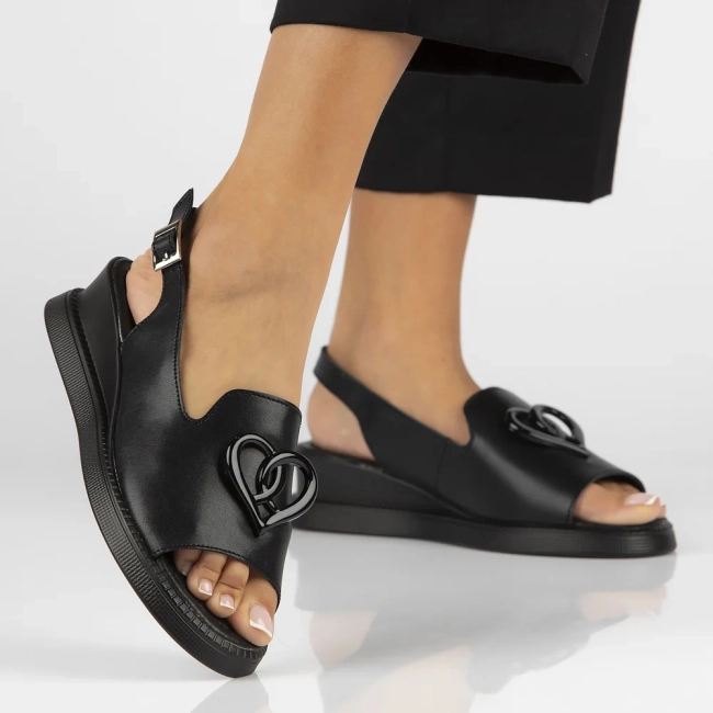 Leather sandals Filippo DS6069/25 BK black