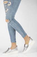 Skórzane slip-on damskie Filippo DP2027/21 SI srebrne