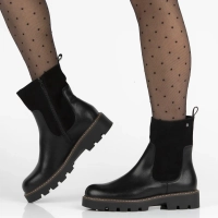 Leather ankle boots Filippo DBT7260/25 BK black