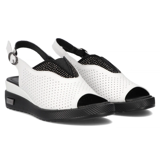 Skórzane sandały na platformie Filippo DS6145/24 WH białe
