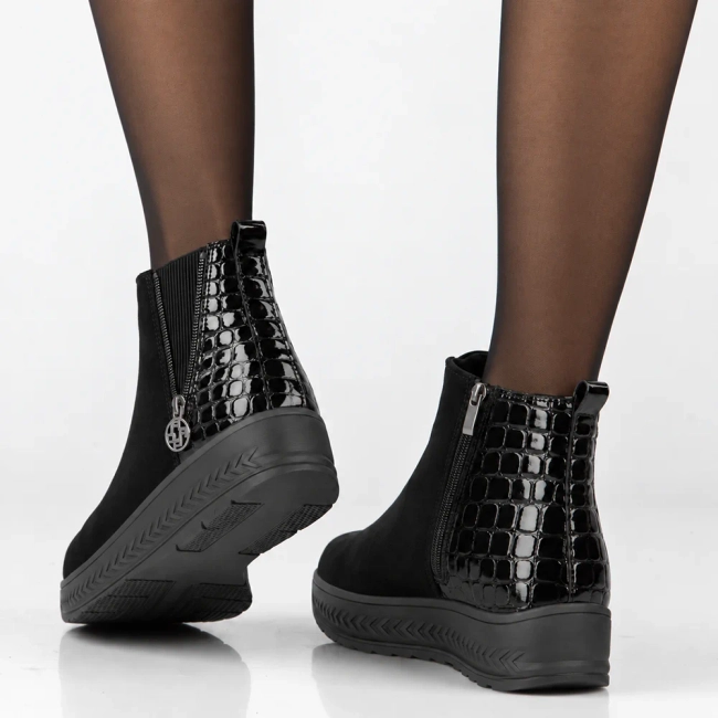 Leather platform ankle boots Filippo DBT8268/26 BK black