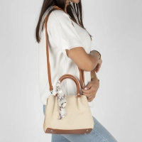 Beige handbag iconik