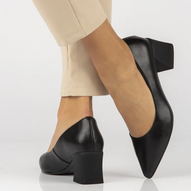 Skórzane czółenka Filippo DP4433/23 BK czarne