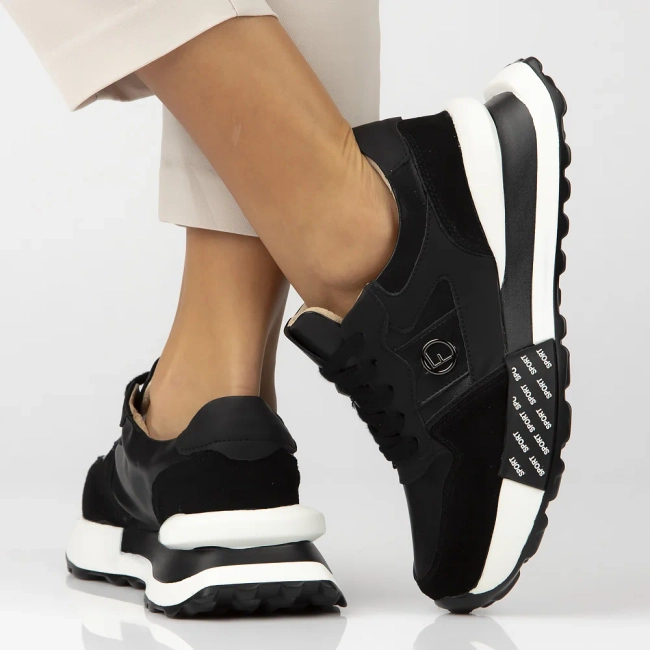 Skórzane sneakersy Filippo DP6762/25 BK czarne