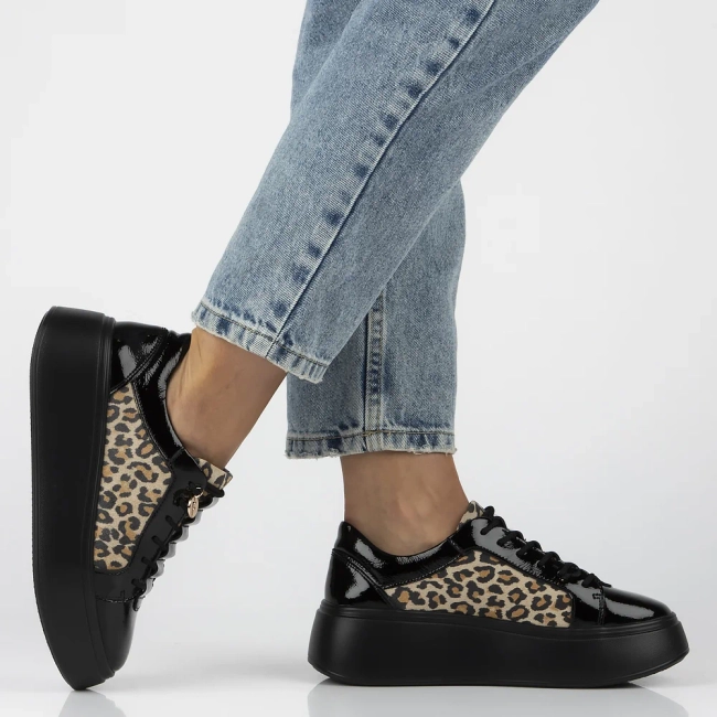 Leather sneakers Filippo DP7282/25 BK LEO black