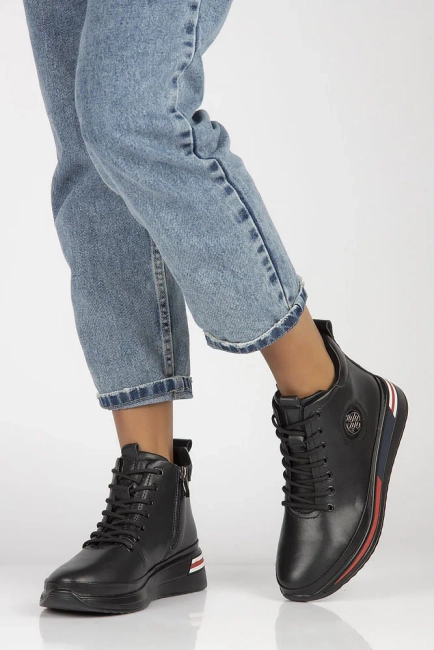 Leather ankle boots Filippo DBT4215/25 BK black