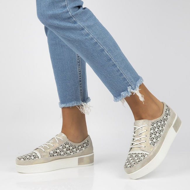 Skórzane półbuty FILIPPO DP2026/21 GO złote