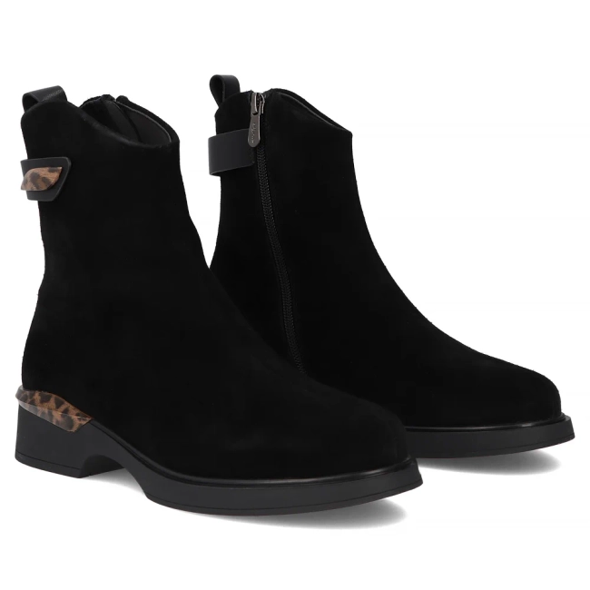 Leather ankle boots Filippo DBT7182/25 BK black