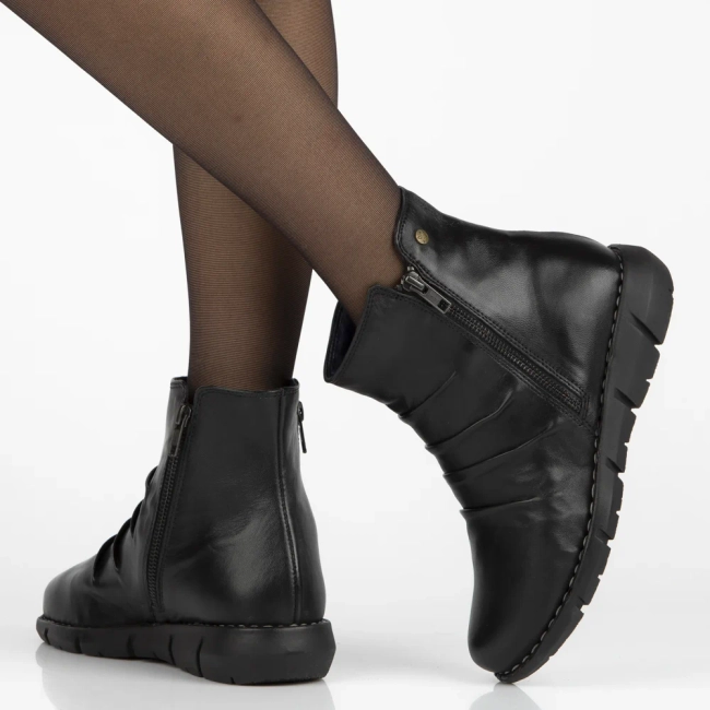 Leather ankle boots Maciejka P7232-01/00-7 black