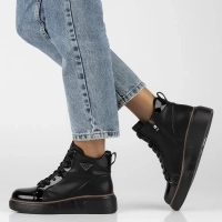 Leather ankle boots Filippo DBT6453/25 BK black