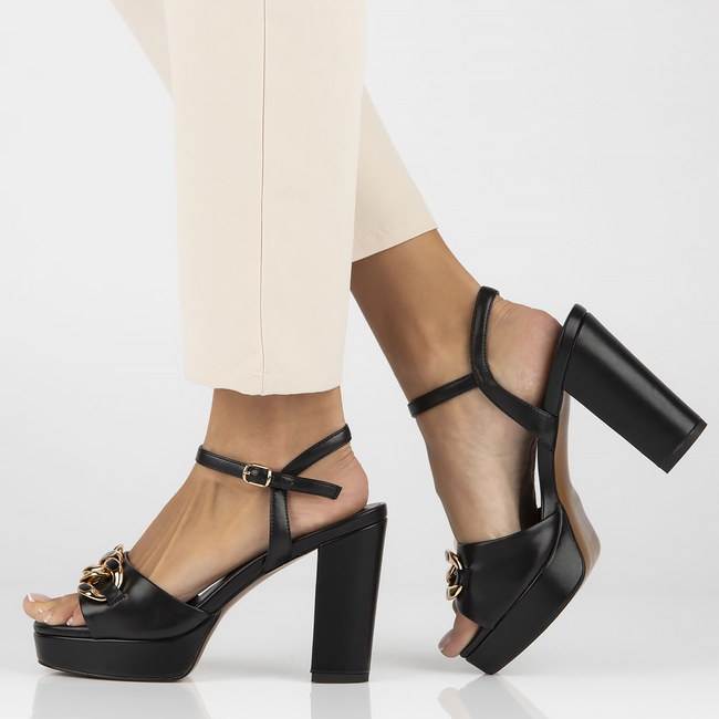 Leather sandals Filippo DS4431/23 BK black