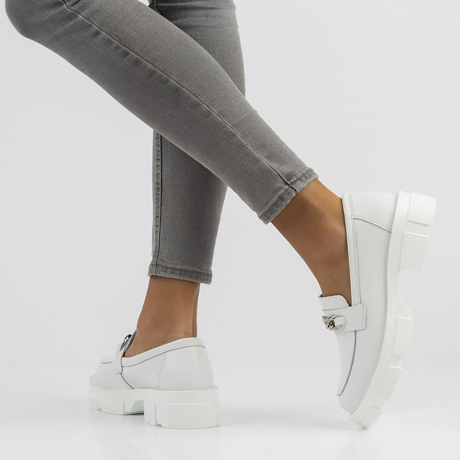 Leather shoes Filippo DP3221/22 WH white