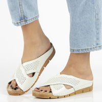 Skorzane flip-flops Filippo DK750/19 WH white