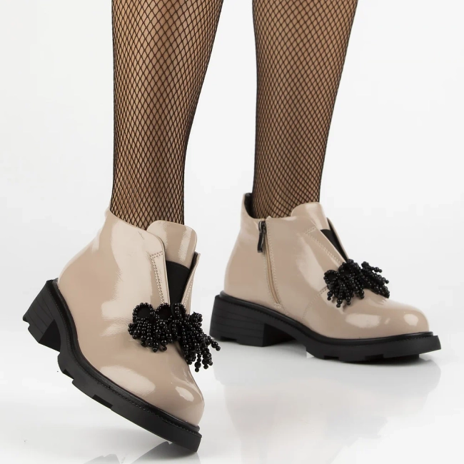 Leather ankle boots Filippo DBT6370/25 BE beige