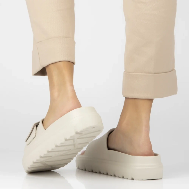 Slippers News 25SD97-8800 beige