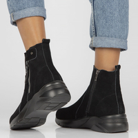 Leather ankle boots Filippo DBT3937/22 BK black