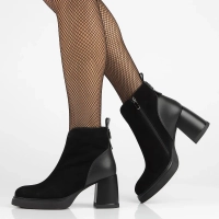 Leather ankle boots Filippo DBT6526/24 BK black