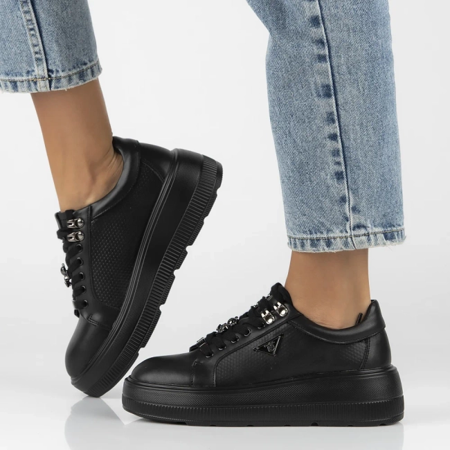 Skórzane sneakersy Filippo DP6382/24 BK czarne