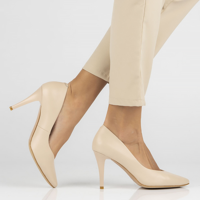 Leather pumps Filippo DP4428/23 BE beige