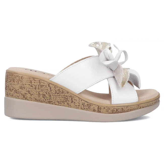 Leather flip-flops Filippo DK7039/25 WH white