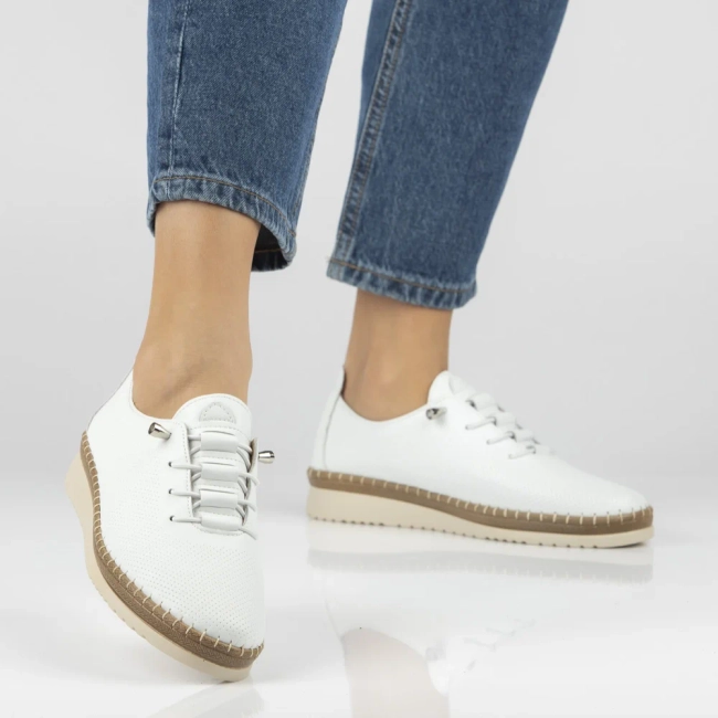 Leather shoes Filippo DP7542/26 WH white
