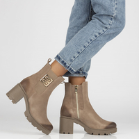 Skórzane botki na obcasie Filippo 60396 Taupe
