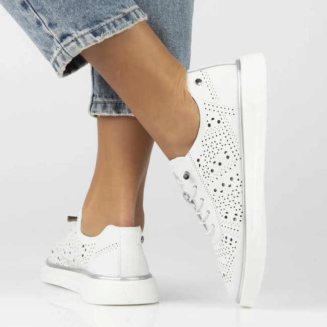 Leather shoes Filippo DP6715/25 WH white