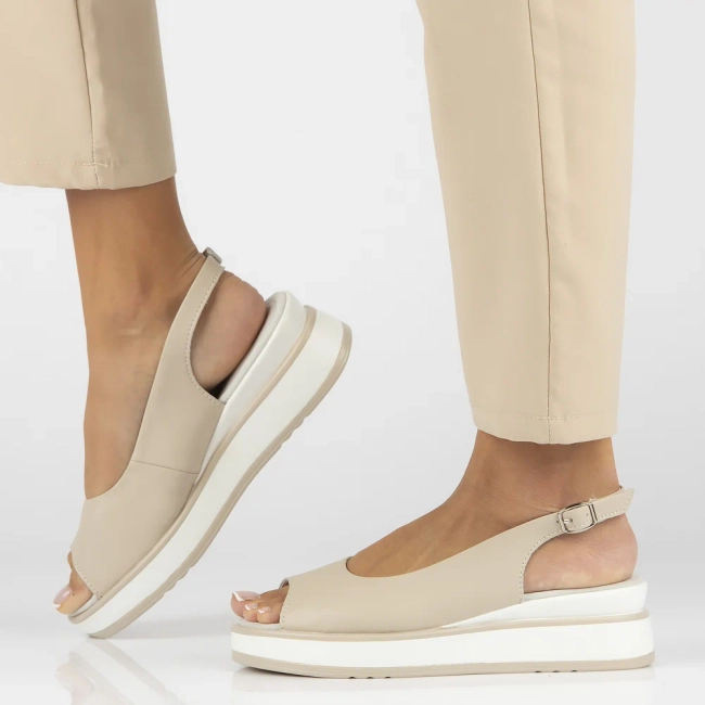 Leather sandals Filippo DS6153/25 BE beige