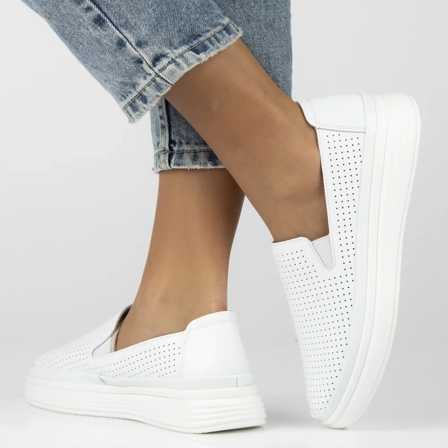 Leather shoes Filippo DP6752/25 WH white