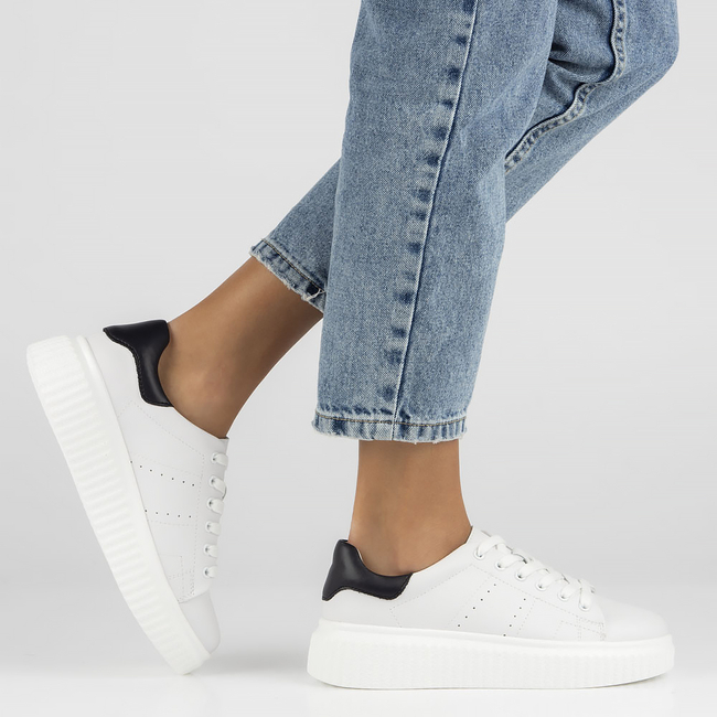 Leather Sneakers Filippo DP4404/23 WH white