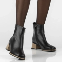 Leather heeled ankle boots Filippo DBT8122/26 BK BE black
