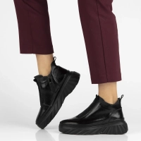 Skórzane botki na platformie Filippo DBT7426/25 BK czarne