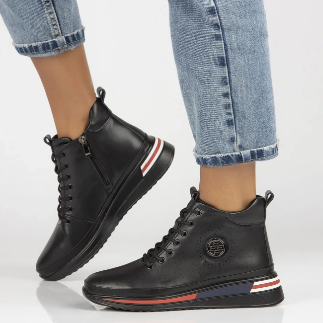 Leather ankle boots Filippo DBT4215/25 BK black