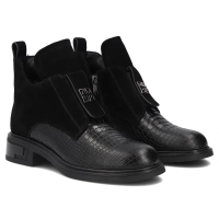 Leather ankle boots Filippo DBT8201/26 BK black