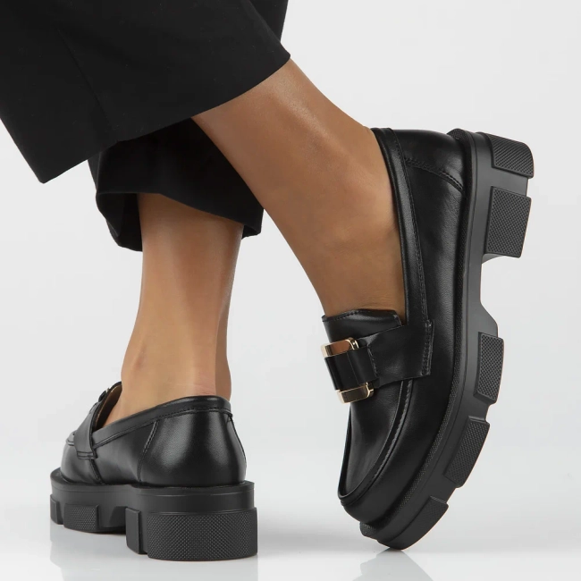 Leather shoes Filippo DP6099/24 BK black