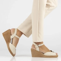 Leather sandals Filippo DS6026/24 EC ecru