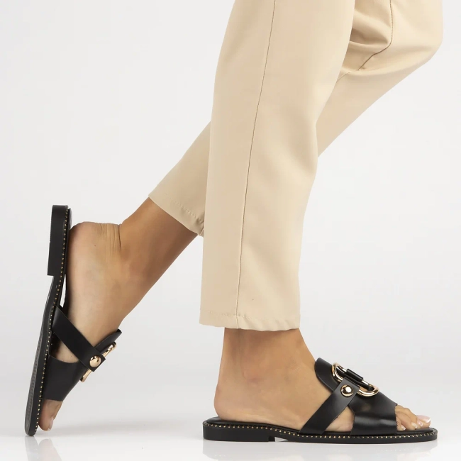 Leather flip-flops Filippo DK6264/24 BK black