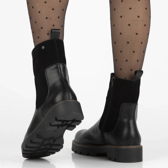 Leather ankle boots Filippo DBT7260/25 BK black