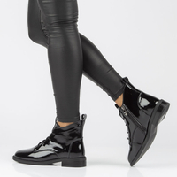 Leather ankle boots Filippo DBT3211/21 BK black