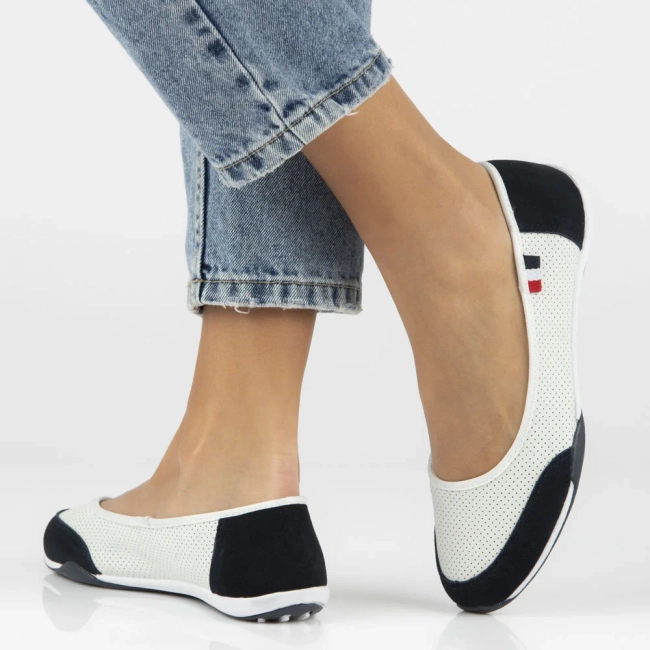 Leather ballerinas Filippo DP142/25 WH NV white-navy