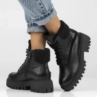 Leather boots Filippo 60374 black