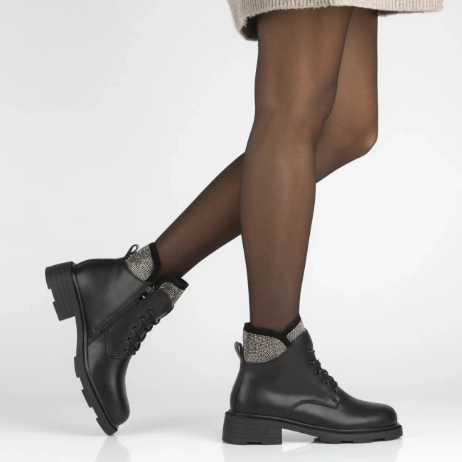 Leather ankle boots Filippo DBT7296/25 BK black