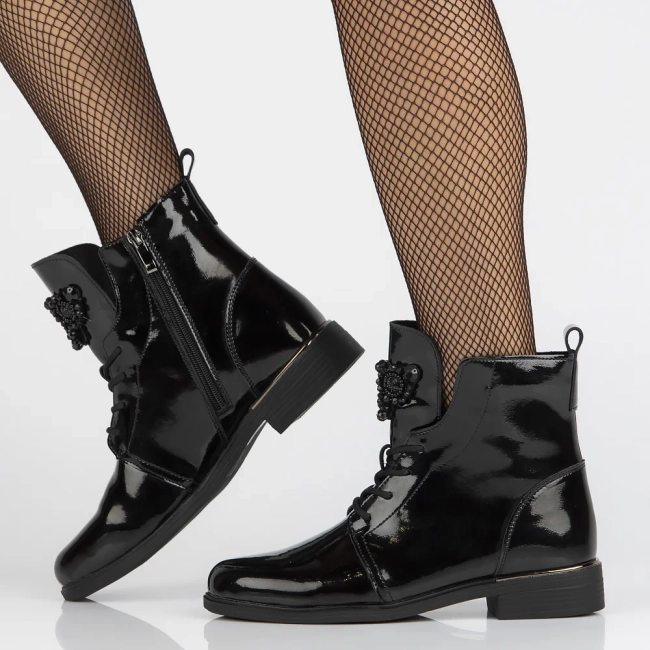 Leather ankle boots Filippo DBT6476/25 BK black