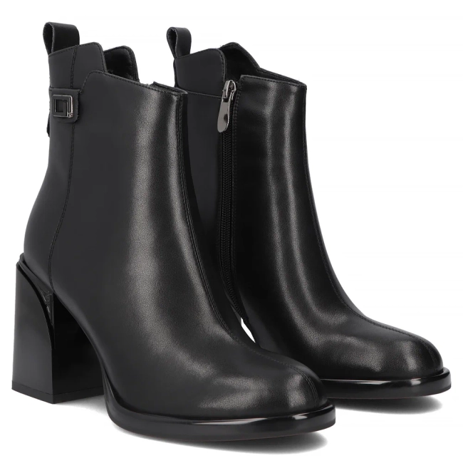 Leather ankle boots Filippo DBT7368/25 BK black