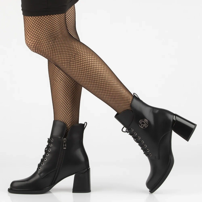 Leather ankle boots Filippo DBT7320/25 BK black