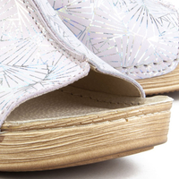 Skórzane Sandały Filippo 2216-160-01-1 Szare