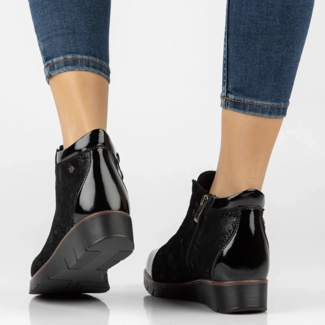 Leather ankle boots Filippo DBT3179/26 BK FL black