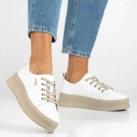 Skórzane sneakersy Filippo DP6122/26 WH BE białe